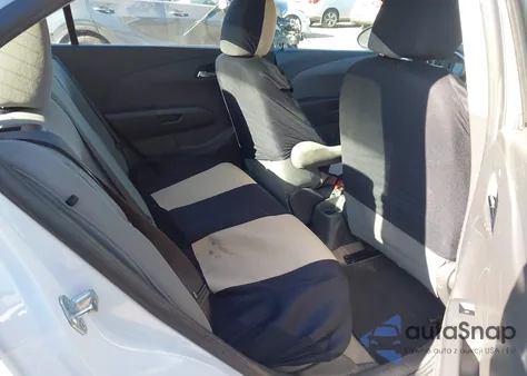 2018 Chevrolet Sonic Lt Auto from USA, damaged, VIN 1G1JD5SH2J4131734